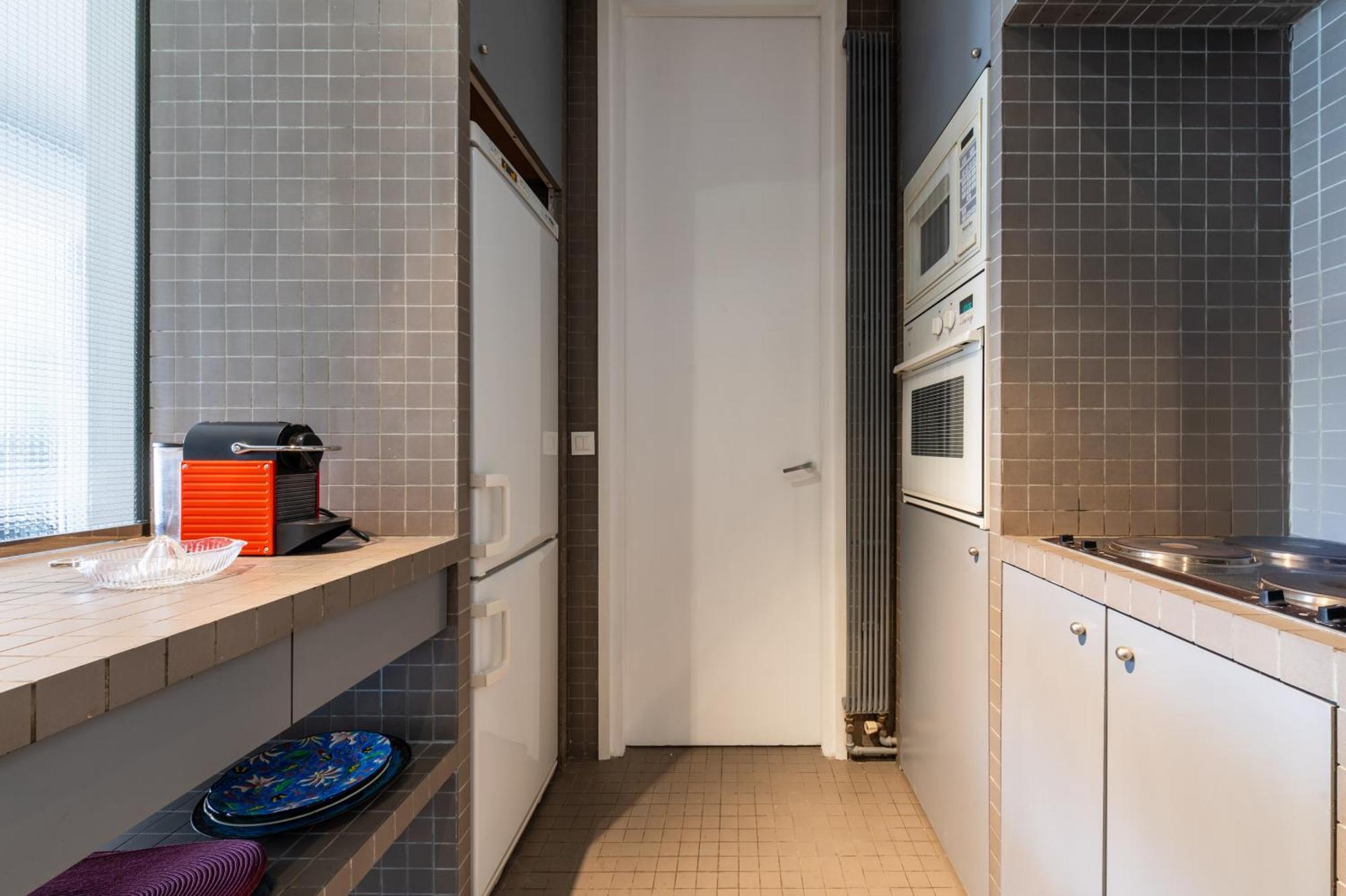 New-york Inspired 1bd Champs-elysees Parijs